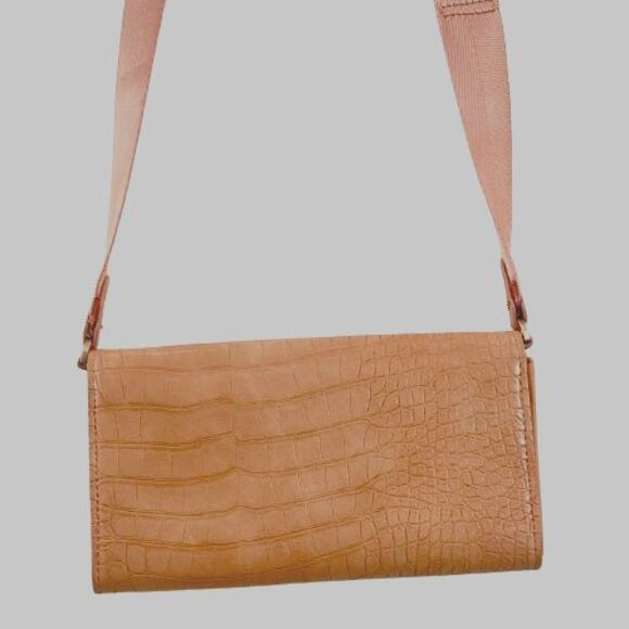 A New Day Crossbody Orange Coral Faux Pebble Exterior Satin Adjustable Strap - Picture 4 of 6